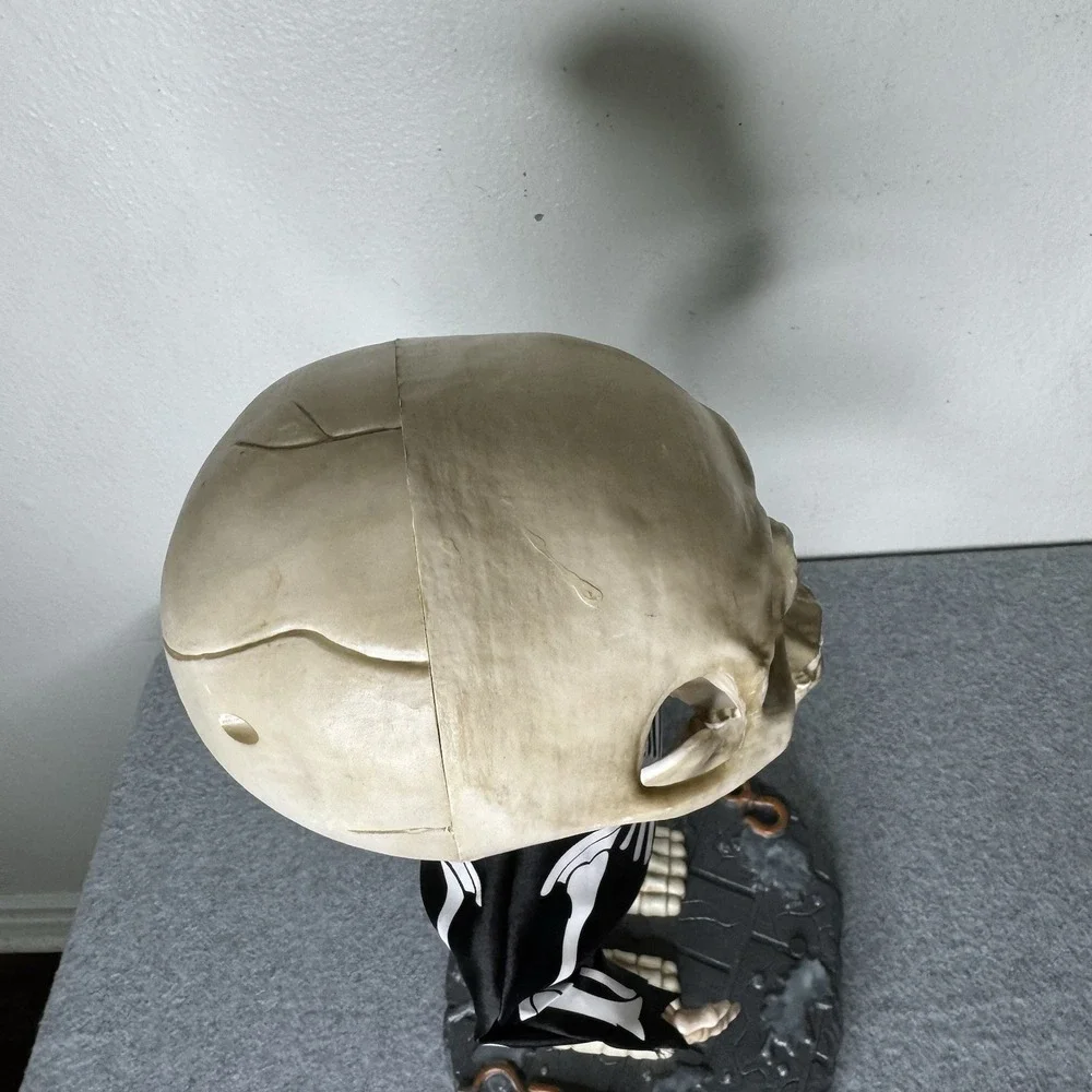 Gemmy Animated Singing Dancing Big Head Skeleton Halloween Figurine READ‎